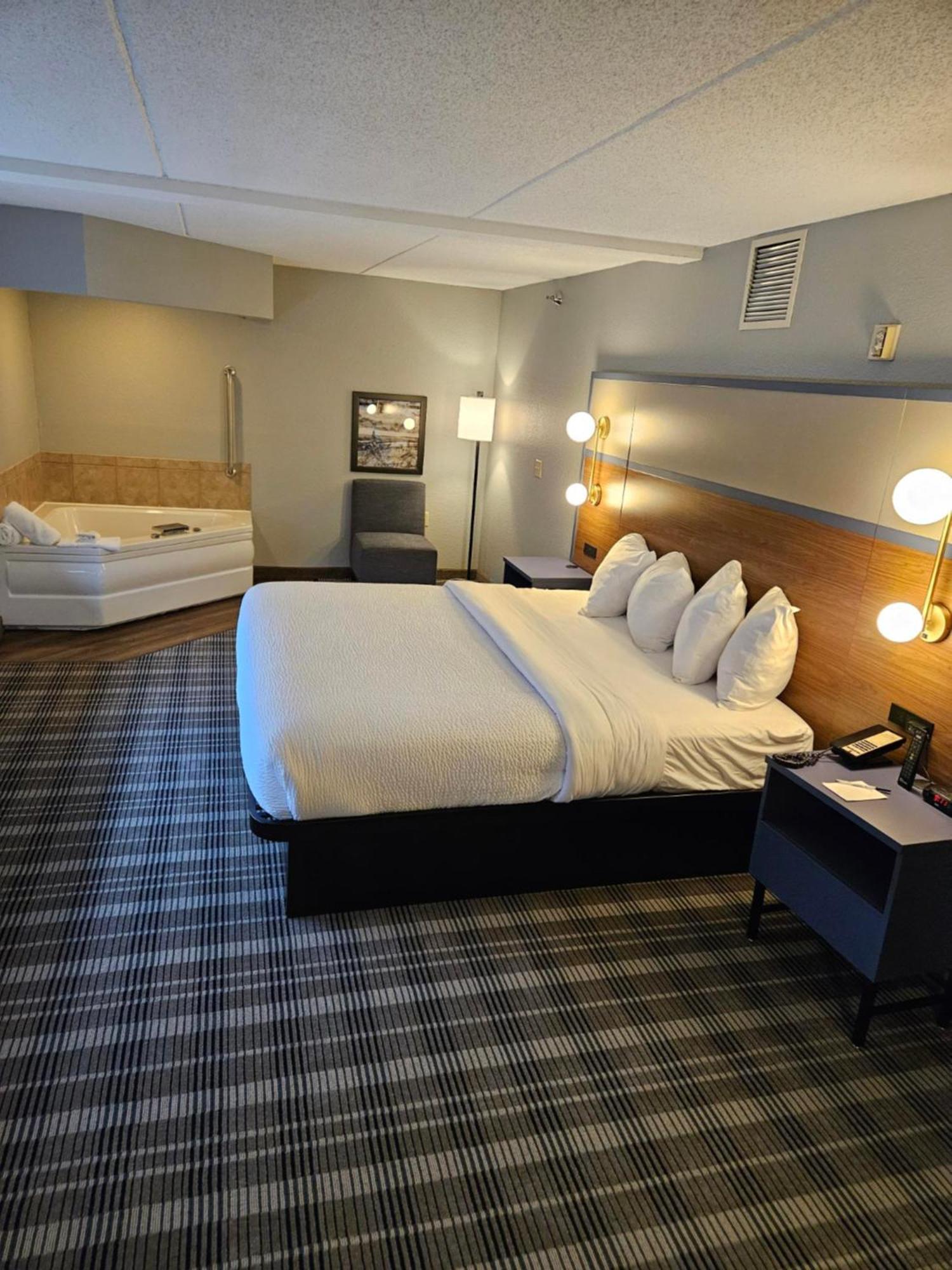 Americinn By Wyndham Mounds View Minneapolis Екстериор снимка