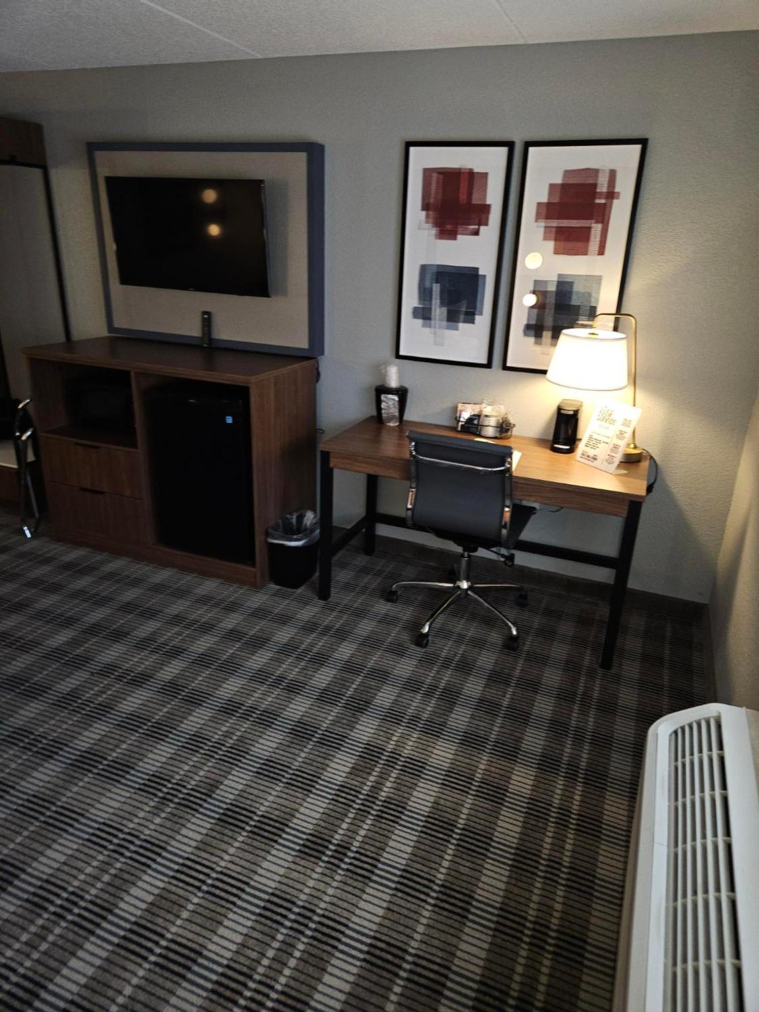 Americinn By Wyndham Mounds View Minneapolis Екстериор снимка
