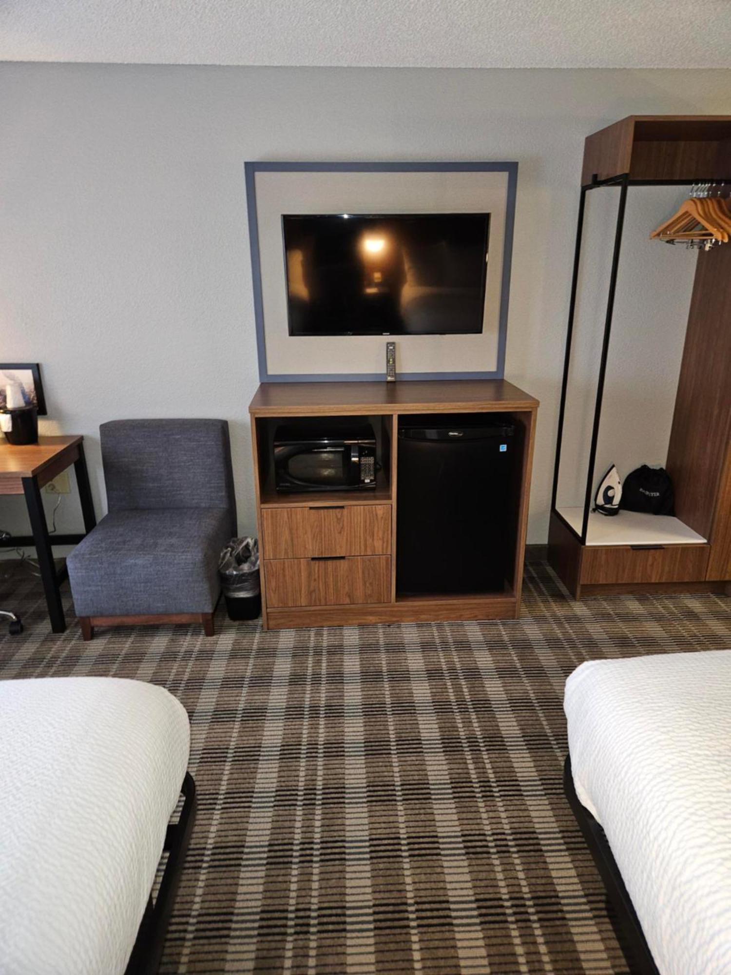Americinn By Wyndham Mounds View Minneapolis Екстериор снимка