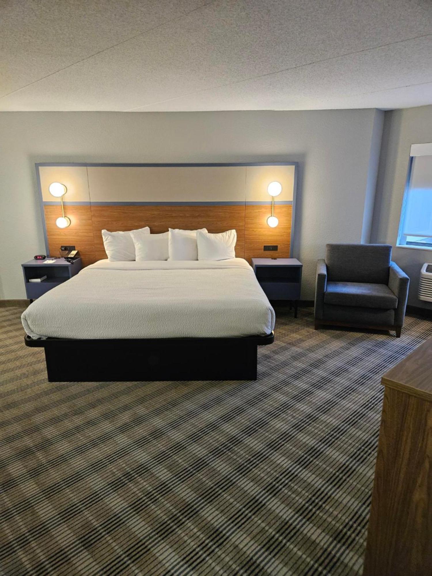 Americinn By Wyndham Mounds View Minneapolis Екстериор снимка