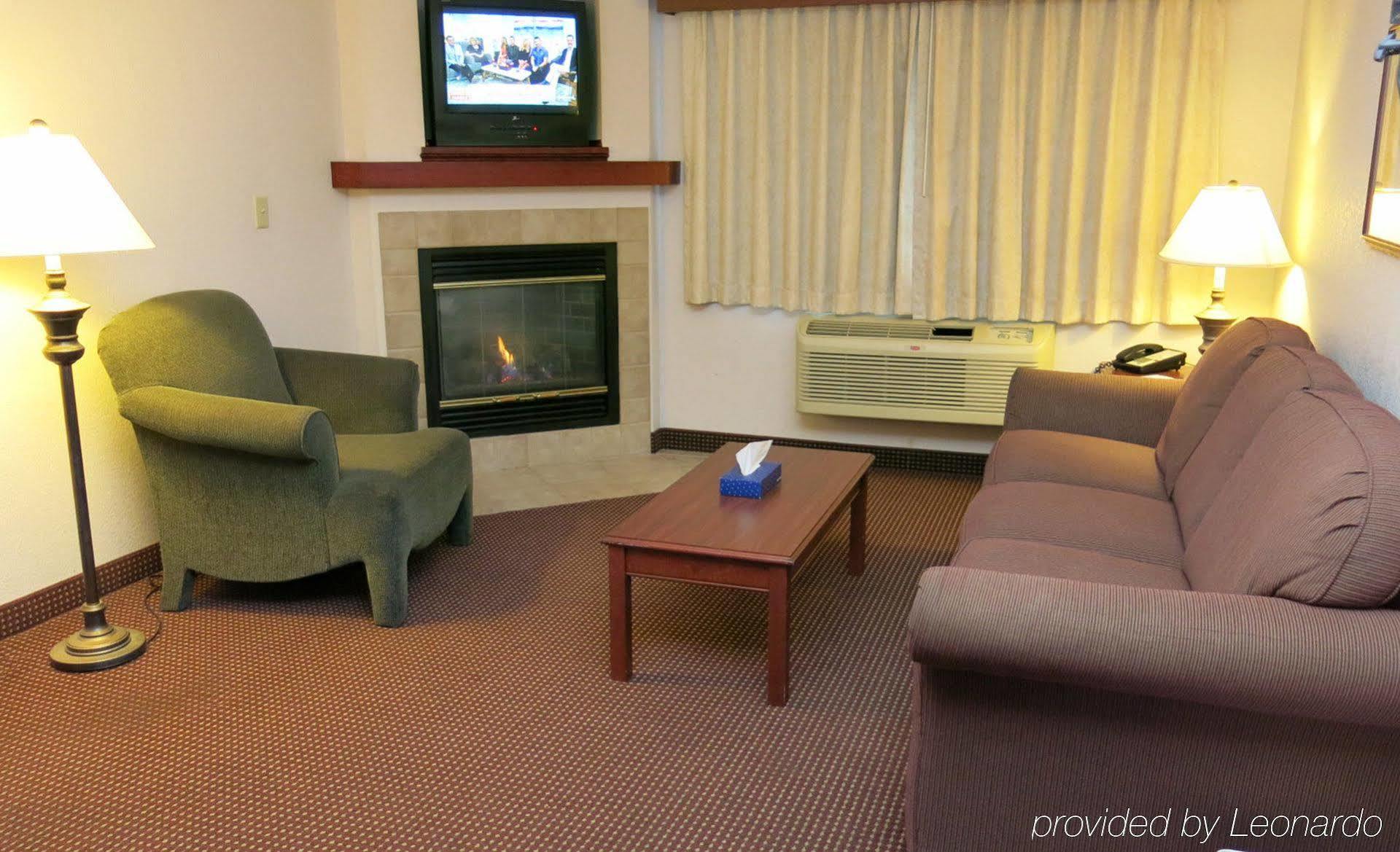 Americinn By Wyndham Mounds View Minneapolis Екстериор снимка